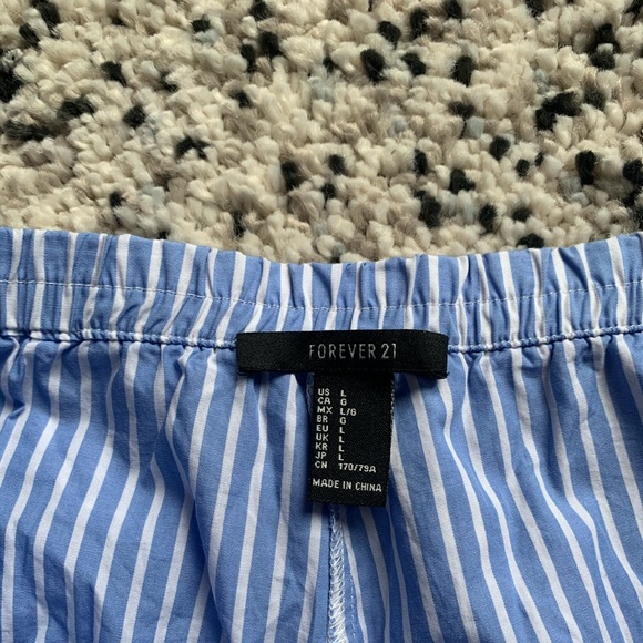 Forever 21 Skort - Picture 2 of 3